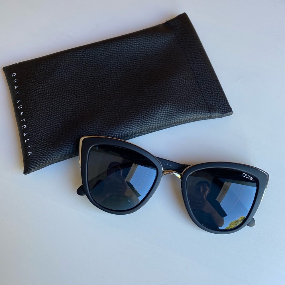 BRAND NEW - Quay sunglasses